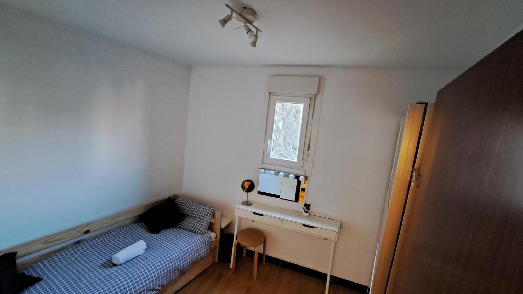 Acogedora Habitacion Centro Bilbao Luaran gambar