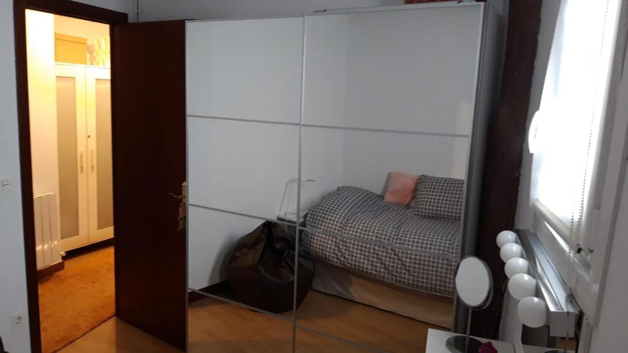 Acogedora Habitacion Centro Bilbao Luaran gambar